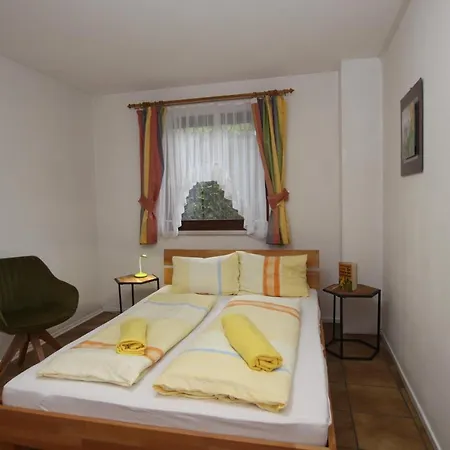 Wessely Am Golfplatz Апартаменты *