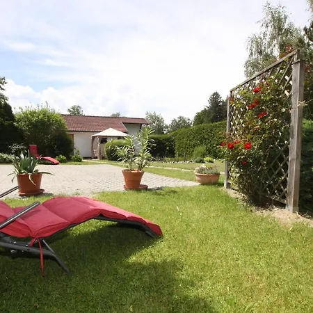 Wessely Am Golfplatz *