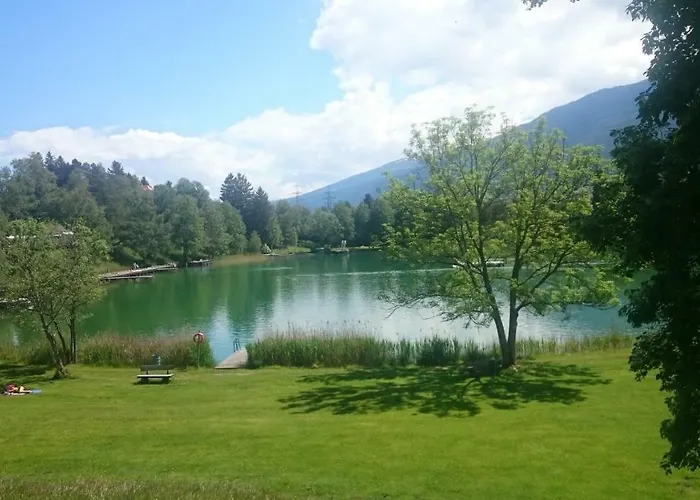 Wessely Am Golfplatz Lägenhet *